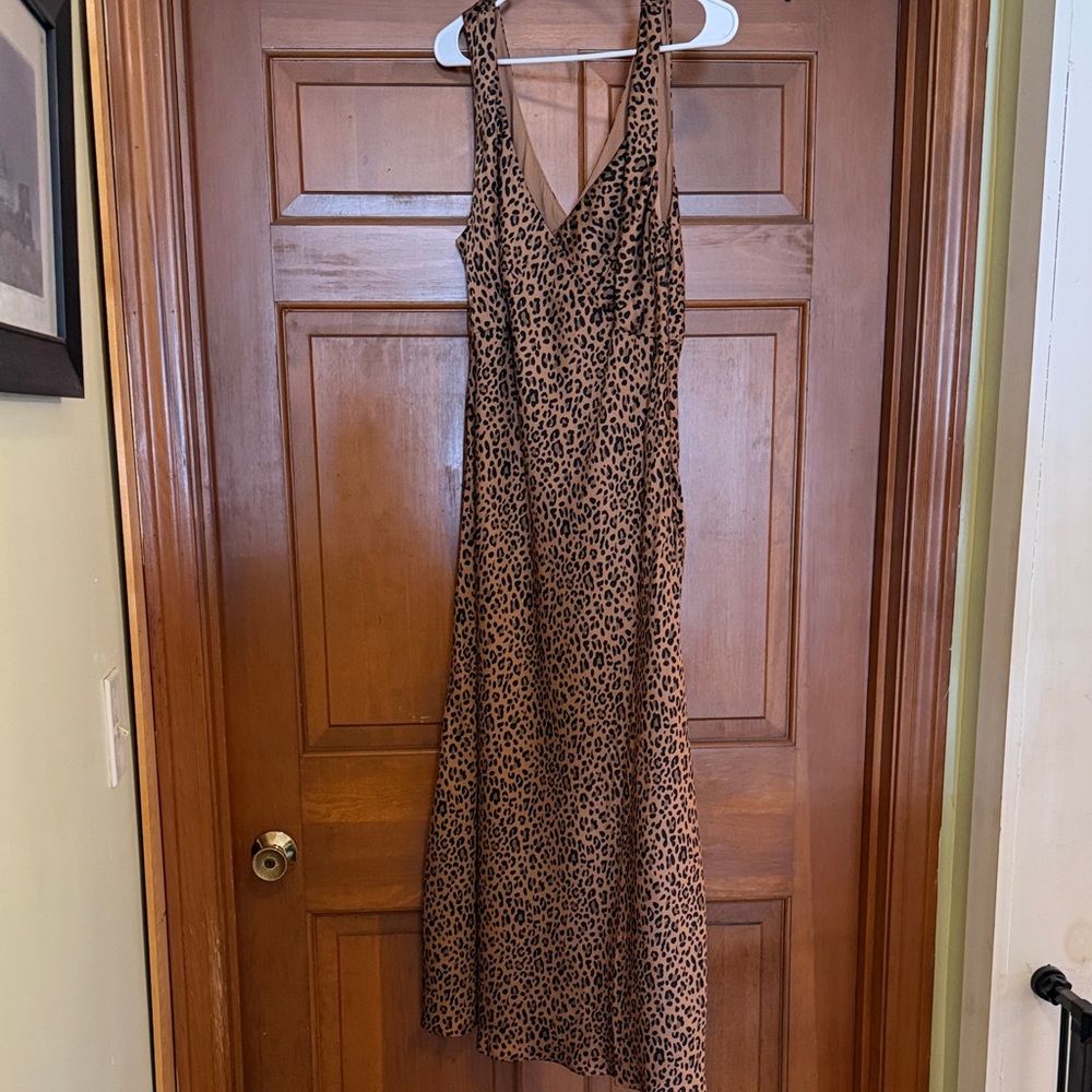 Leopard Print Sleeveless Dress